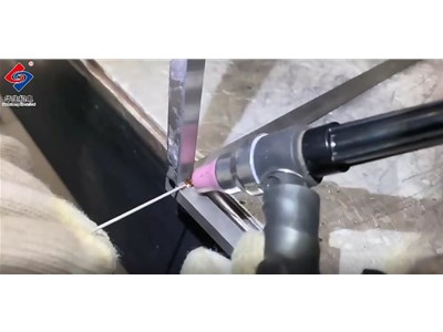 冷焊機(jī)需要焊絲嗎